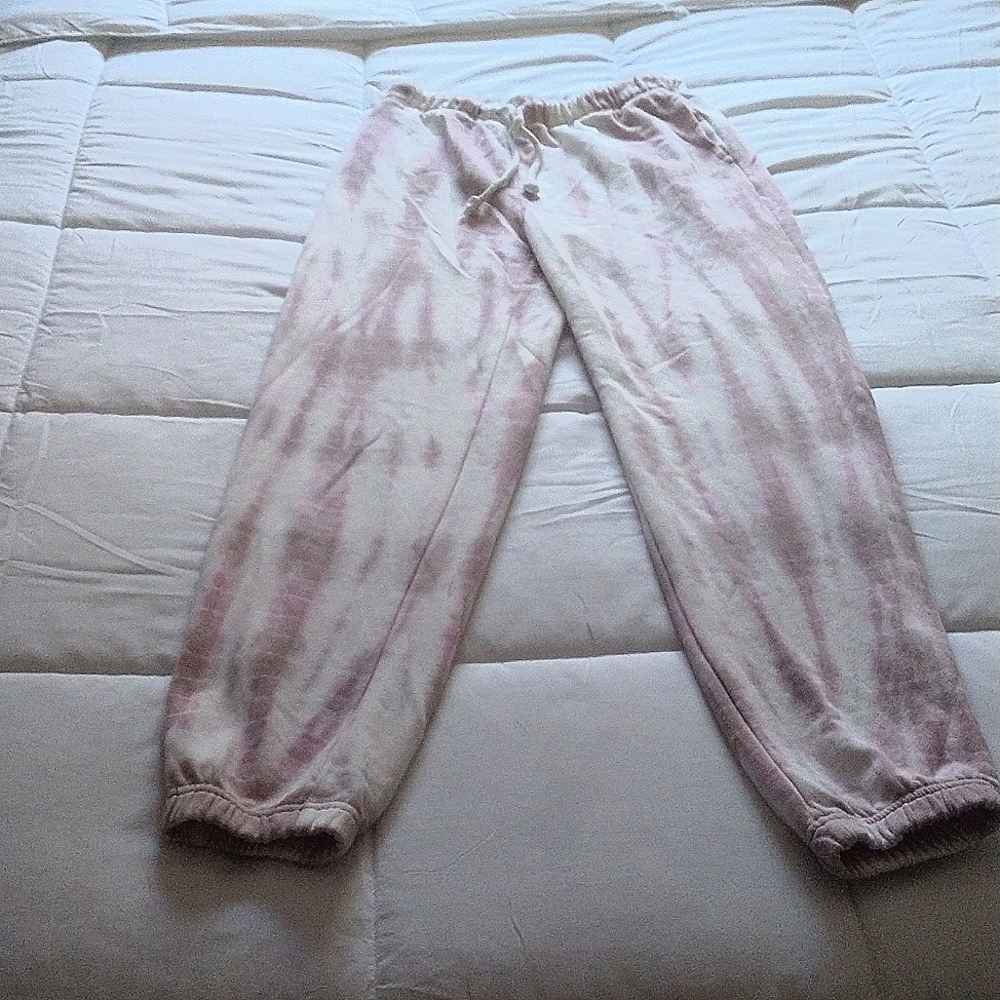 Sweat pants